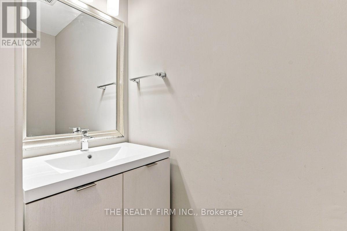 2140 Meadowgate Boulevard Property Photo 15