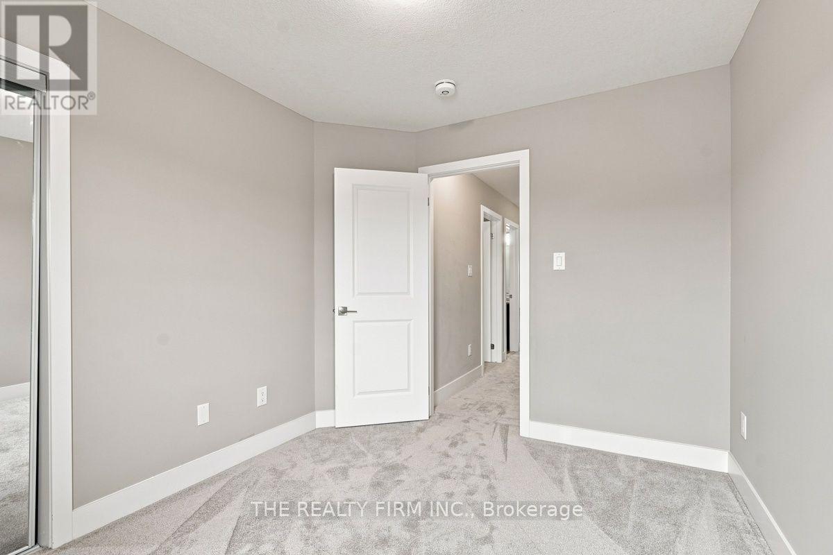 2140 Meadowgate Boulevard Property Photo 24