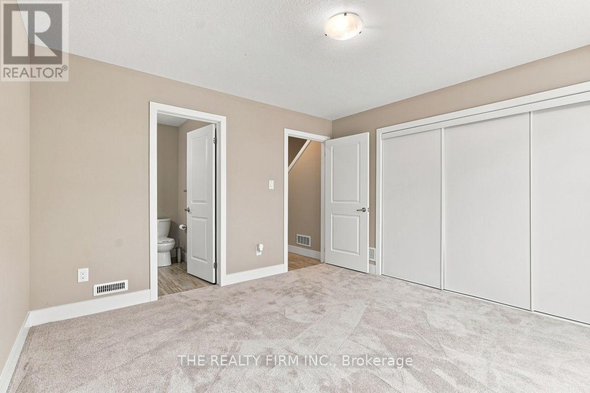 2140 Meadowgate Boulevard Property Photo 28
