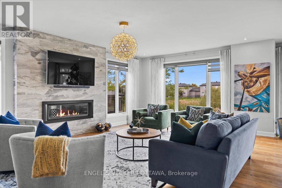 348 St-tropez Street Property Photo 20