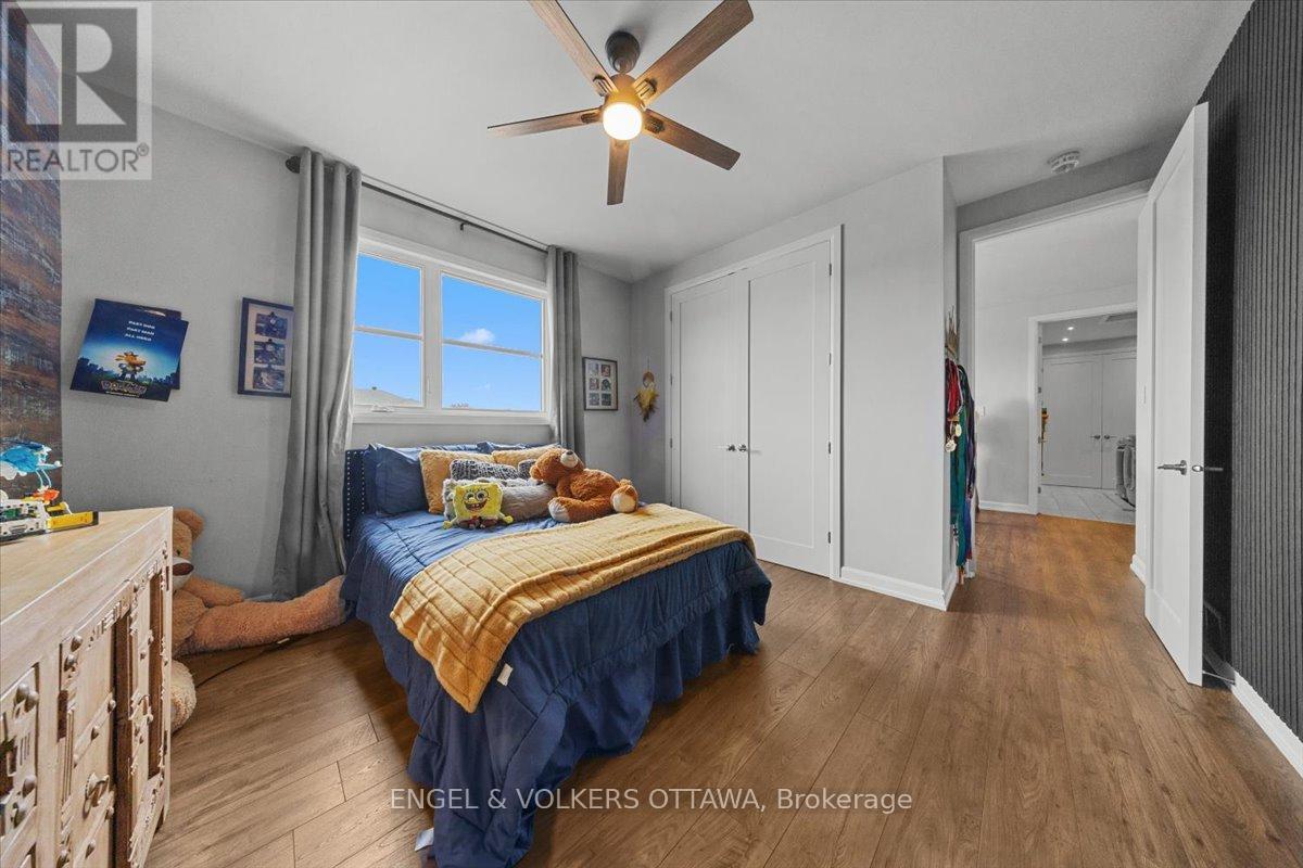 348 St-tropez Street Property Photo 31
