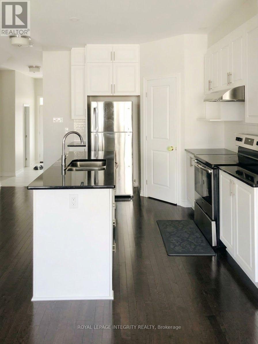 809 Indica Street Property Photo 2
