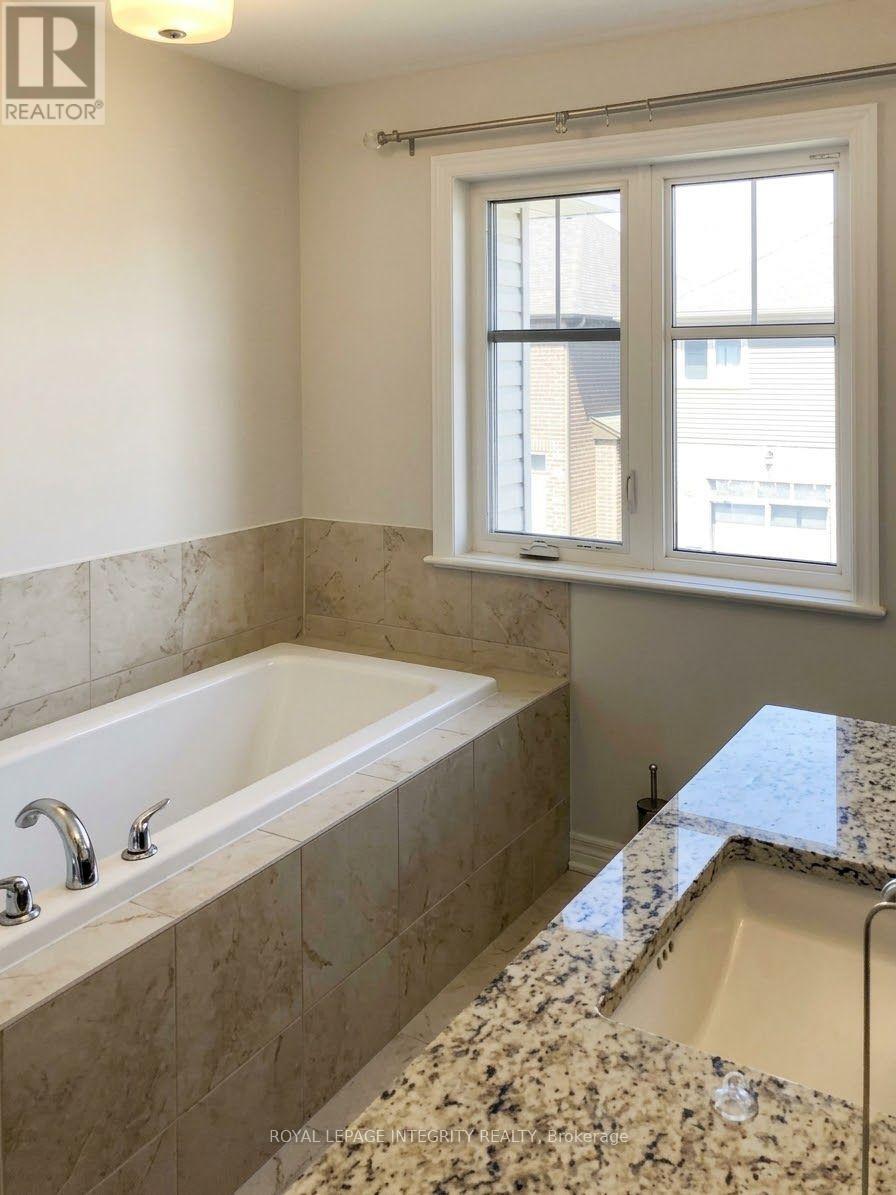 809 Indica Street Property Photo 7