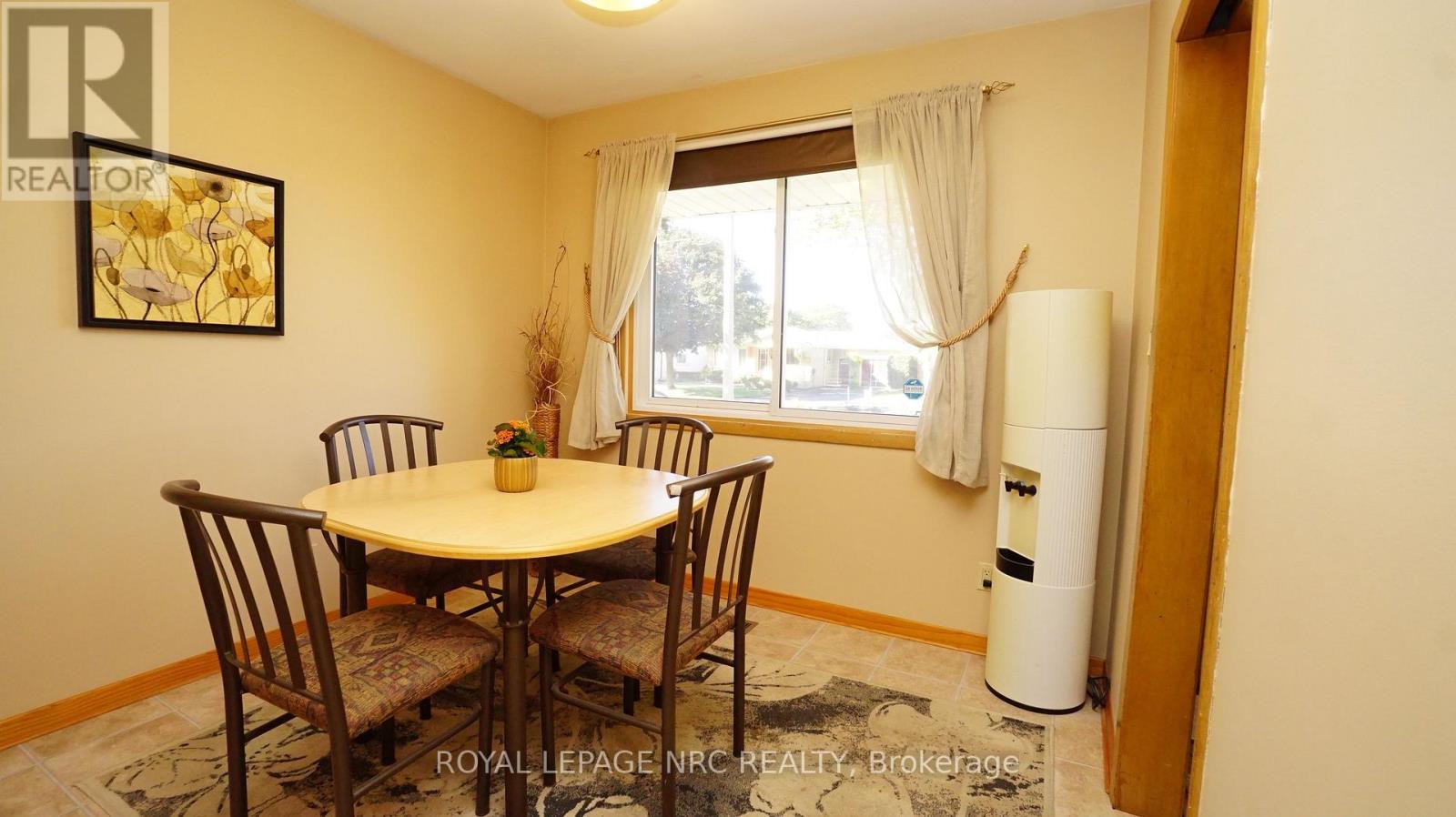 7030 Whitman Avenue Property Photo 11