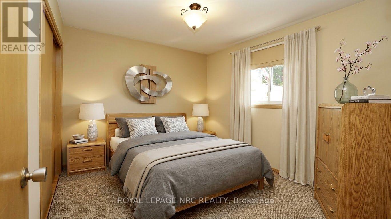 7030 Whitman Avenue Property Photo 16