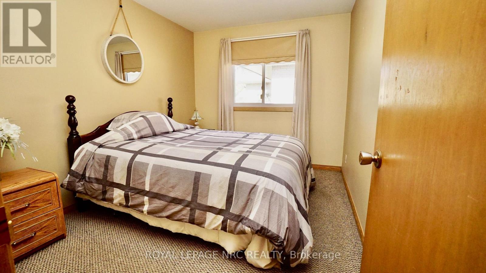 7030 Whitman Avenue Property Photo 19