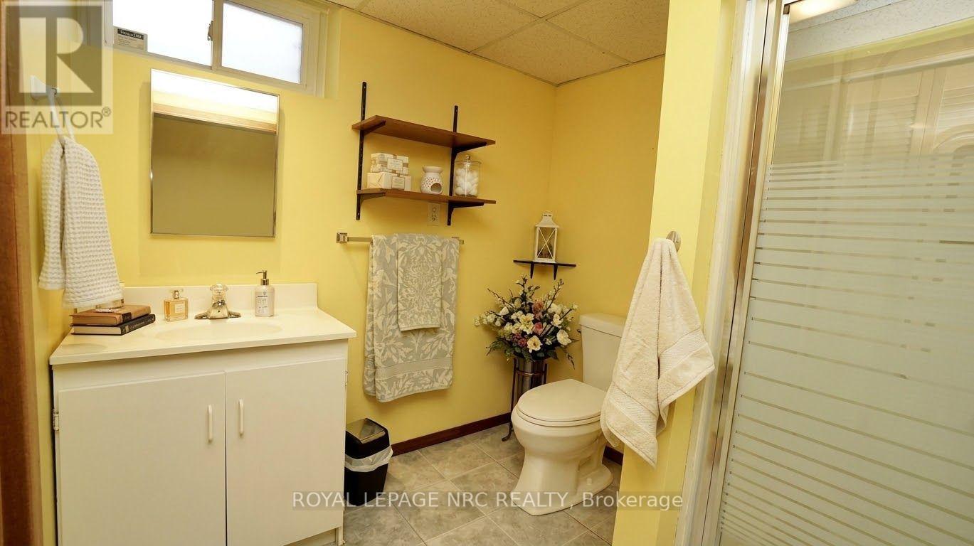 7030 Whitman Avenue Property Photo 35
