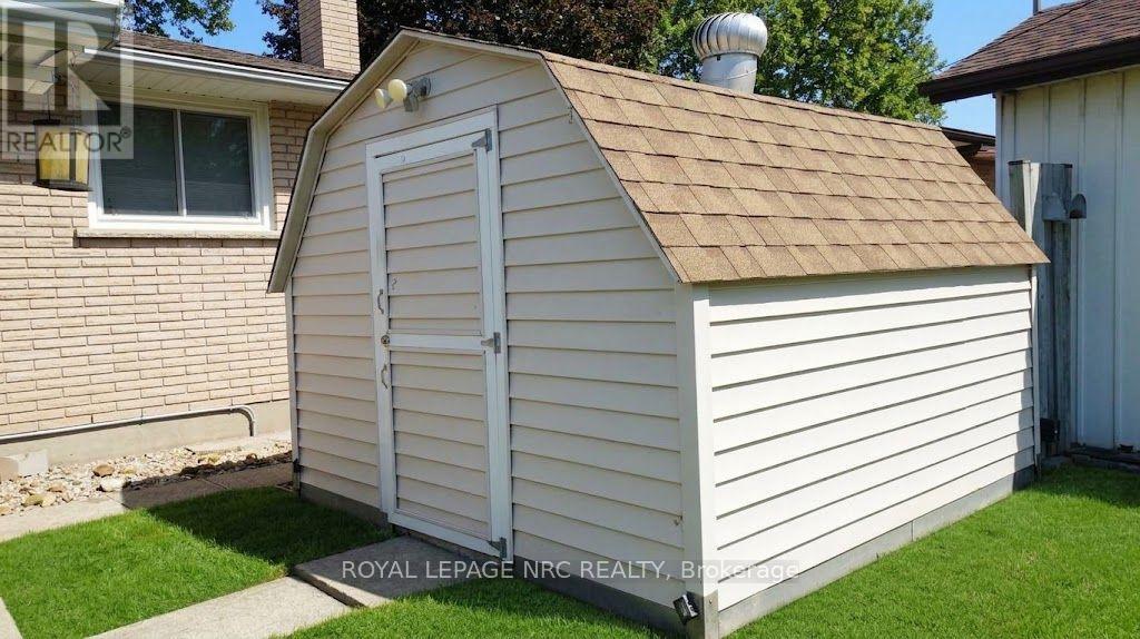7030 Whitman Avenue Property Photo 44