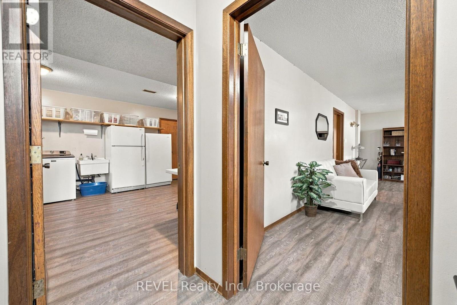 10 Michelle Drive Property Photo 27