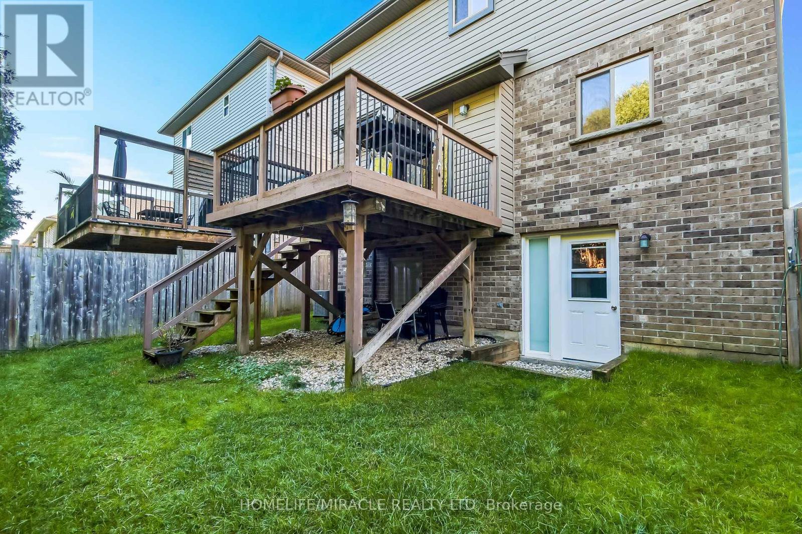 23 Willis Avenue Property Photo 23