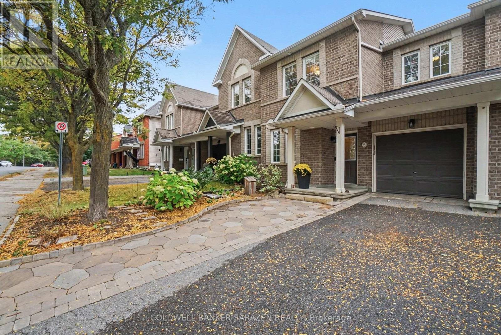 5 Barnstone Drive Property Photo 2