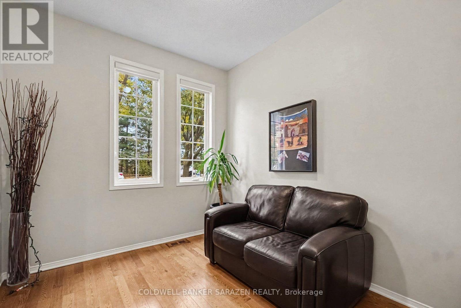 5 Barnstone Drive Property Photo 18