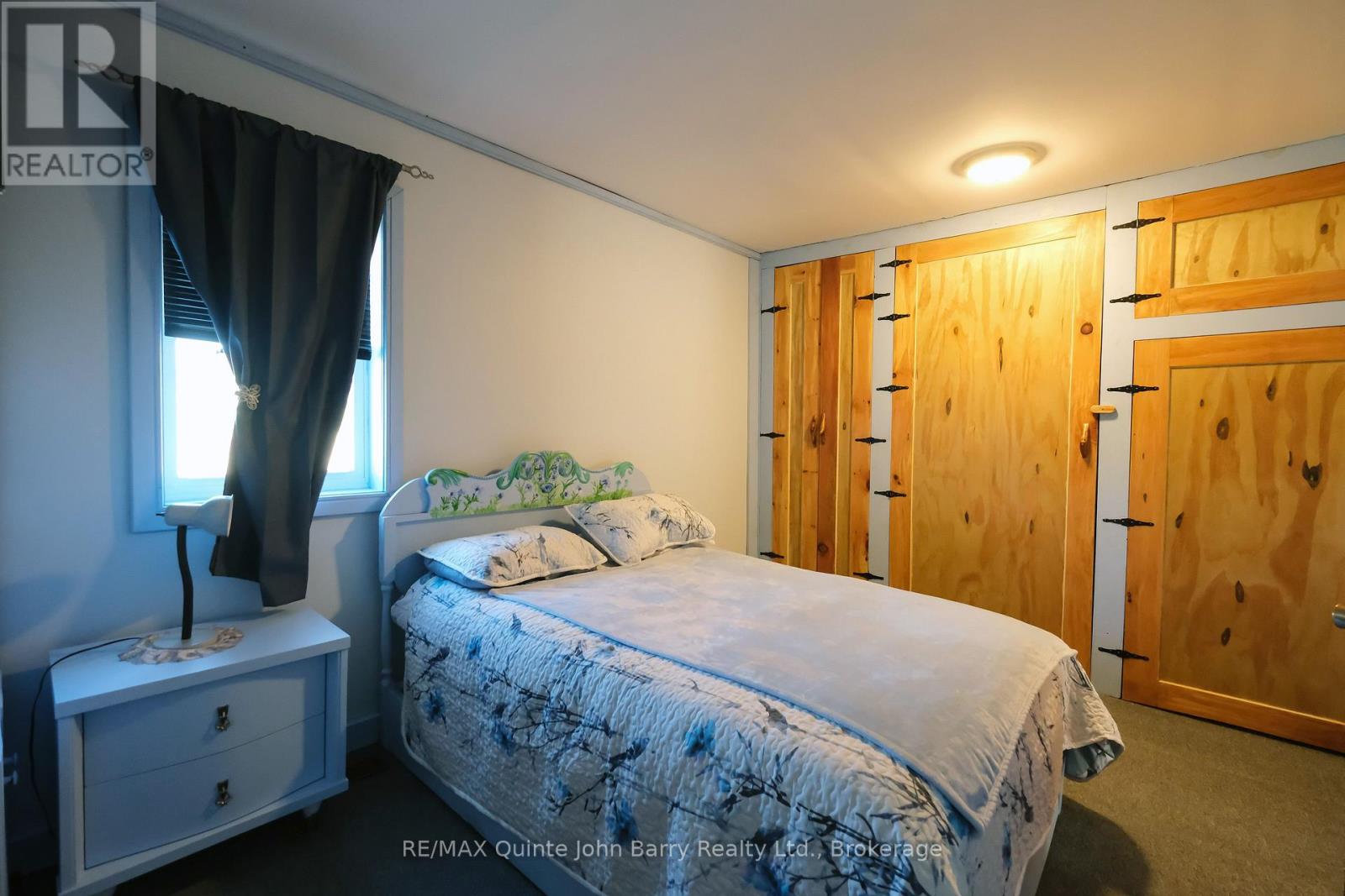 190 Downs Road Property Photo 15