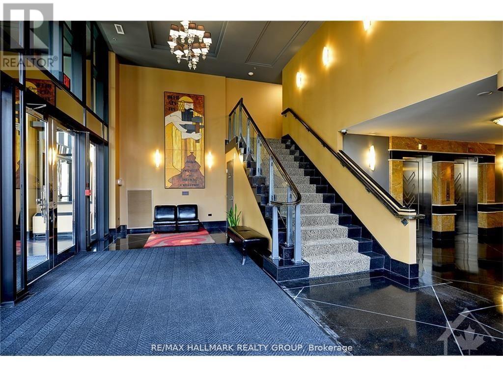 302 - 245 Kent Street Property Photo 4