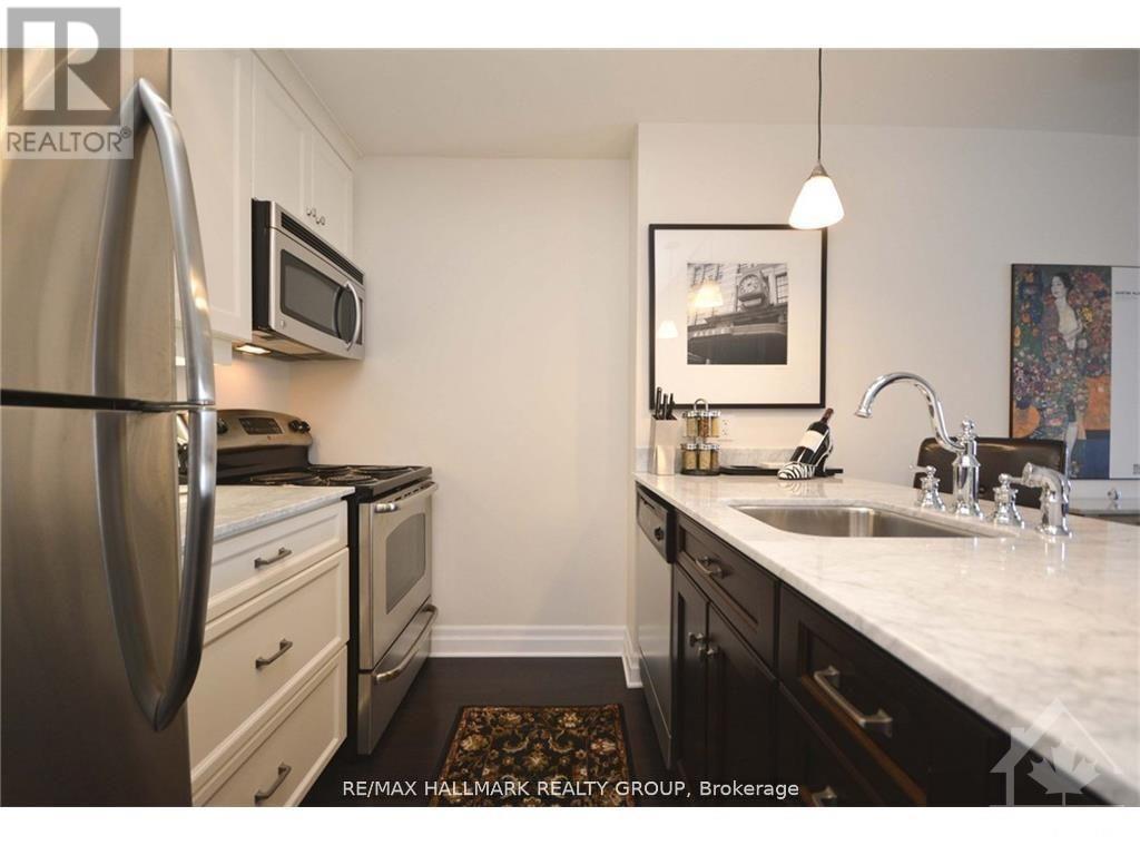 302 - 245 Kent Street Property Photo 10