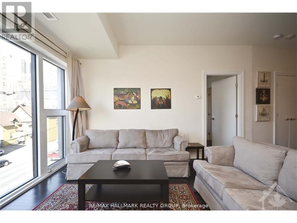 302 - 245 Kent Street Property Photo 12