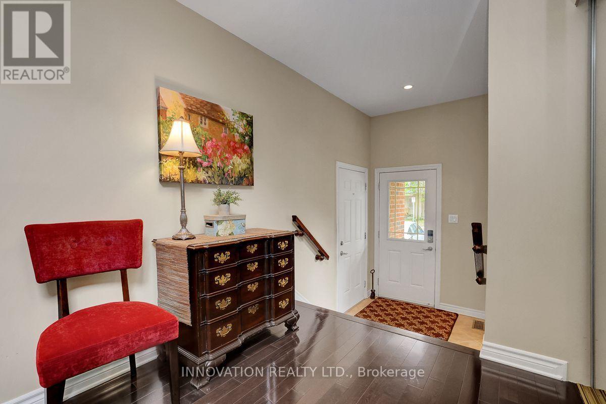 106 Tacom Circle Property Photo 7
