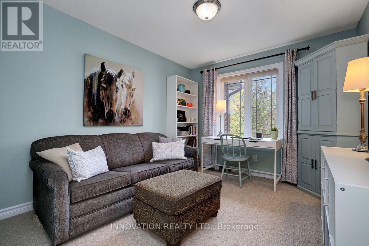 106 Tacom Circle Property Photo 32