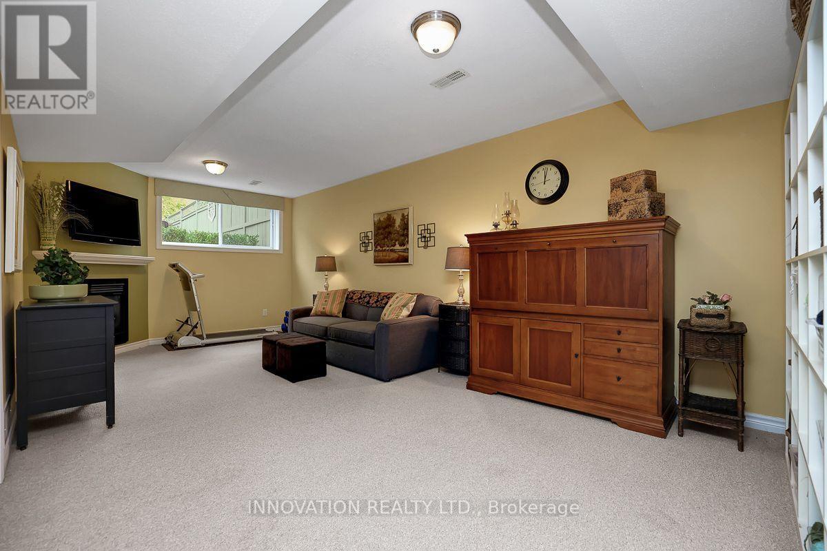 106 Tacom Circle Property Photo 35