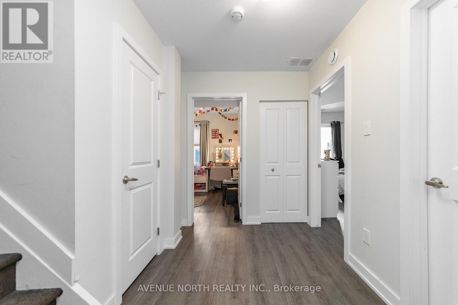 206 Blackburn Avenue Property Photo 16