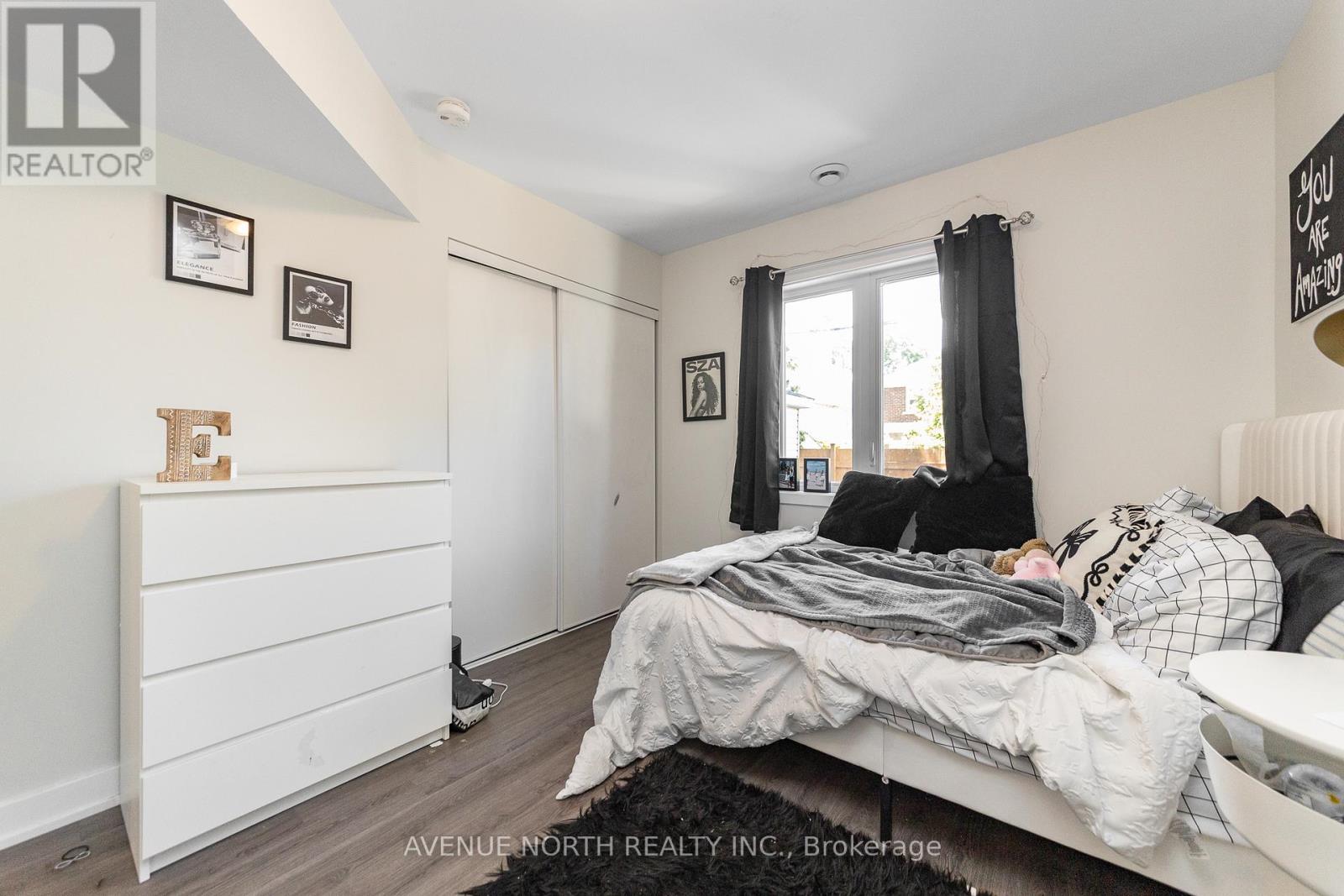 206 Blackburn Avenue Property Photo 20