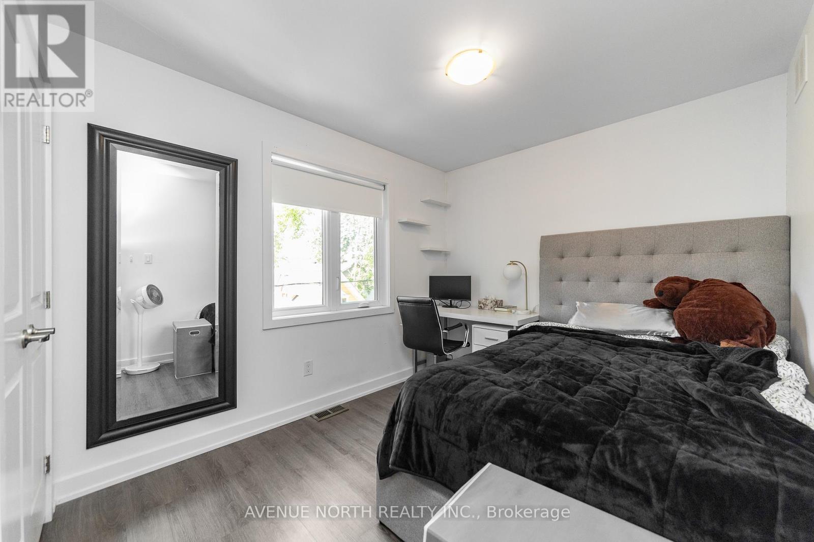 206 Blackburn Avenue Property Photo 24