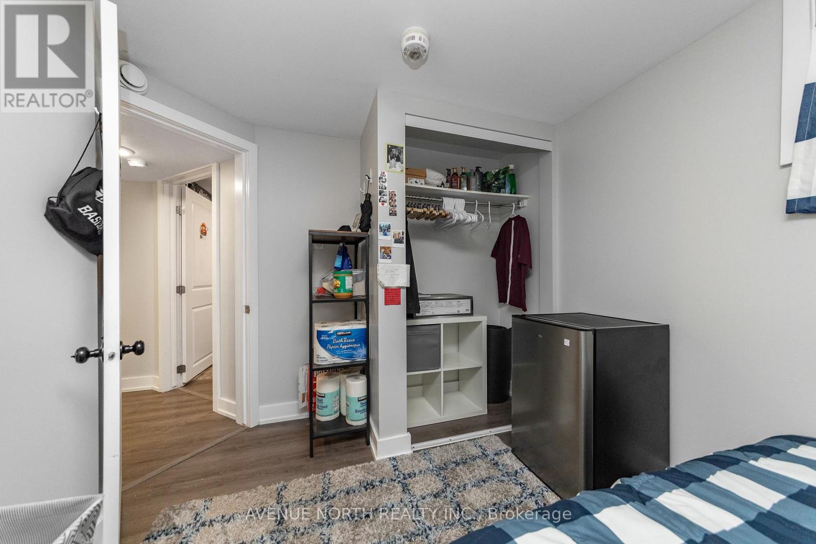 206 Blackburn Avenue Property Photo 44