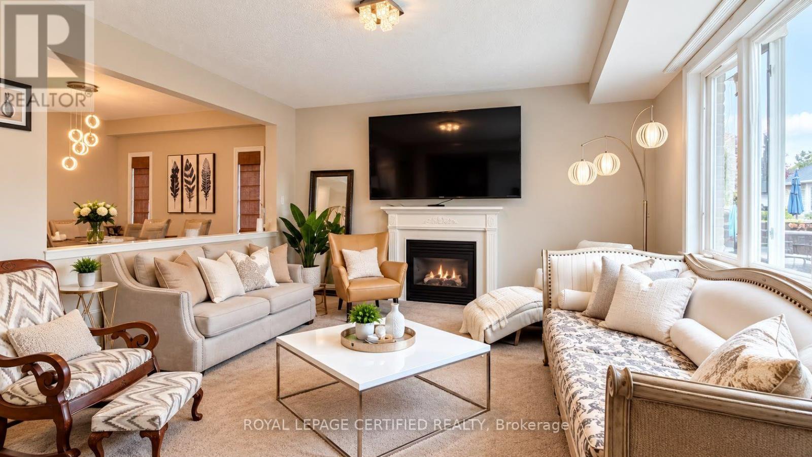 115 Davinci Boulevard Property Photo 8