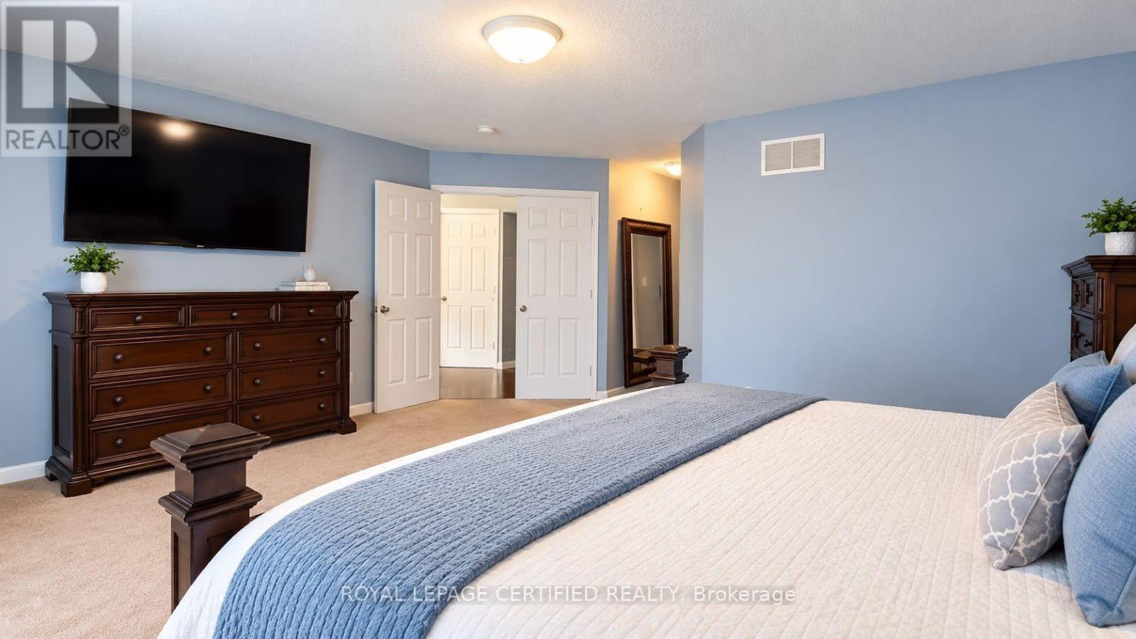 115 Davinci Boulevard Property Photo 19