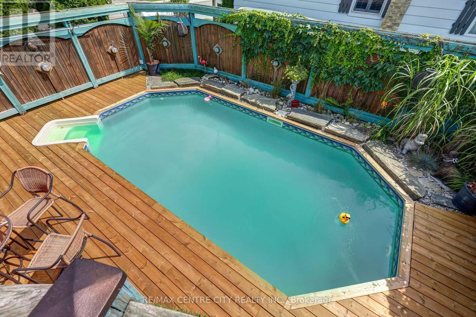 37 Fifth Avenue Property Photo 13