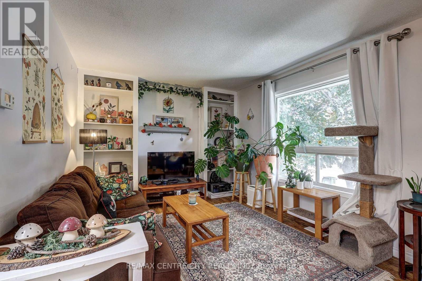 37 Fifth Avenue Property Photo 22