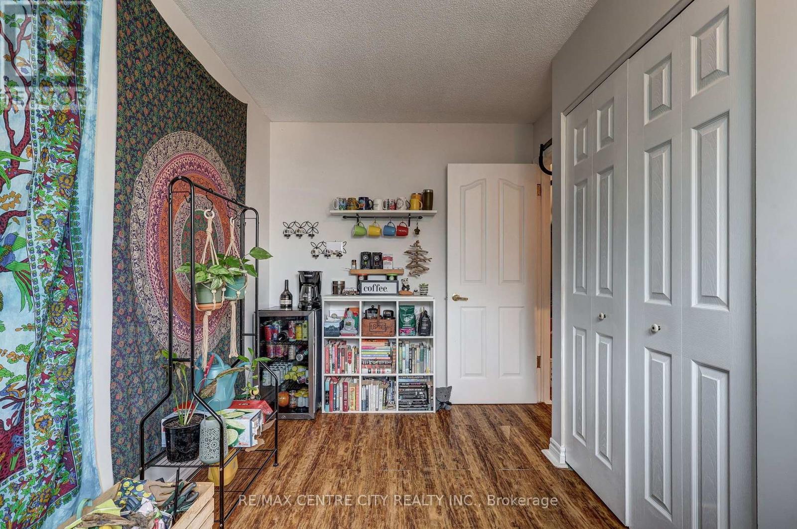 37 Fifth Avenue Property Photo 37