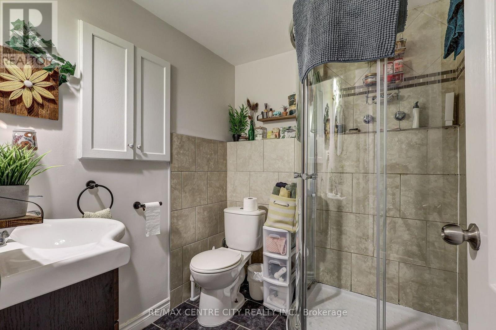 37 Fifth Avenue Property Photo 48