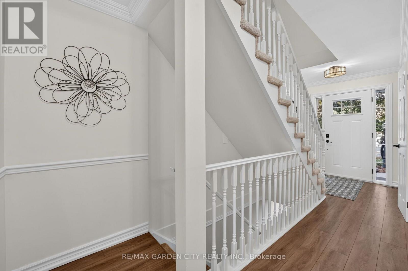 25 Walker Court Property Photo 6