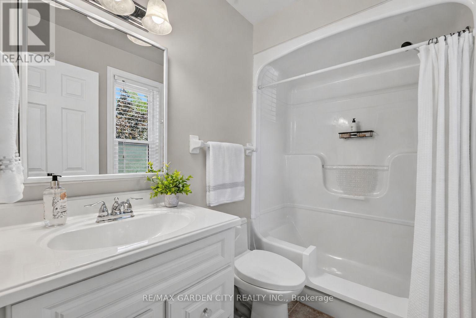 25 Walker Court Property Photo 16
