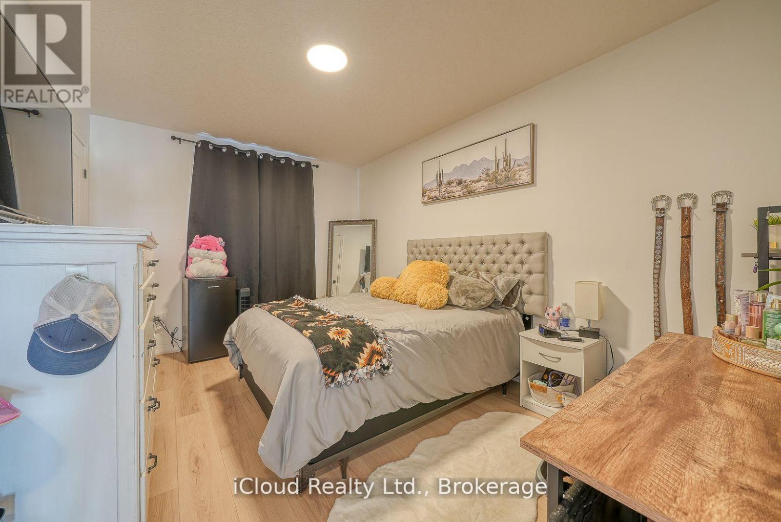 15 Curren Crescent Property Photo 13