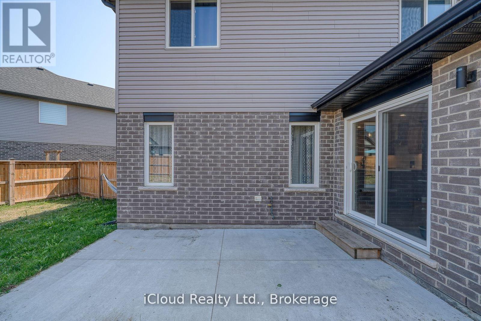 15 Curren Crescent Property Photo 24