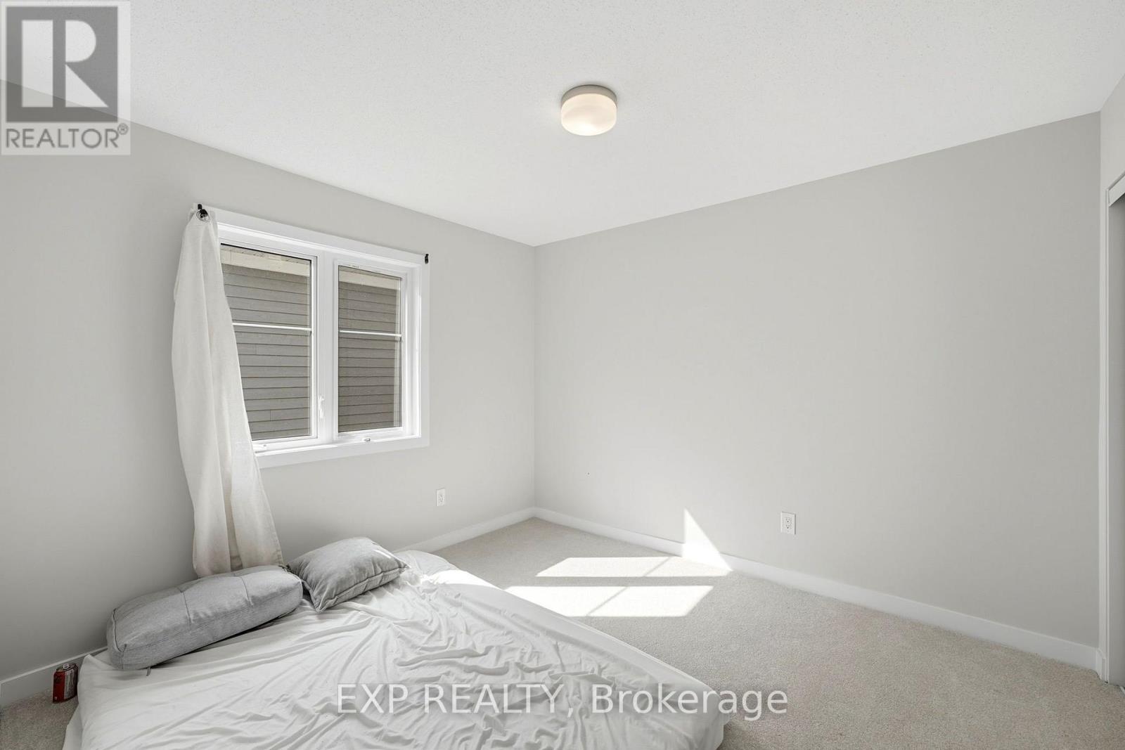 104 Hackamore Crescent Property Photo 20