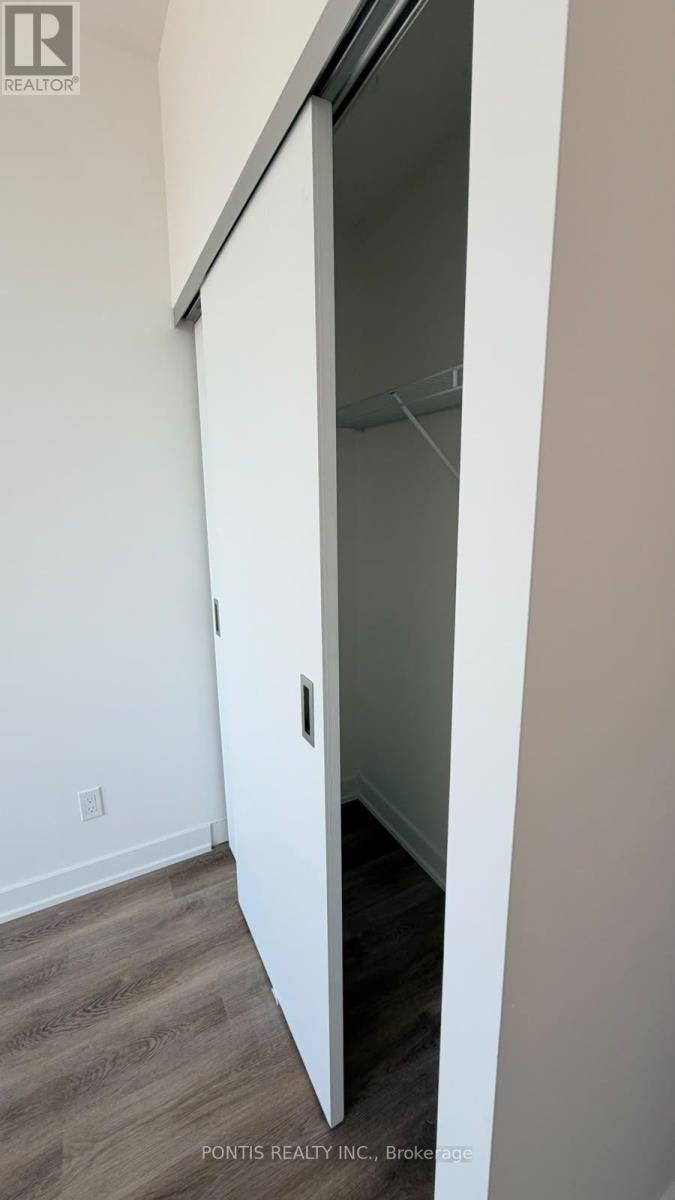 504 - 91 John Street Property Photo 18