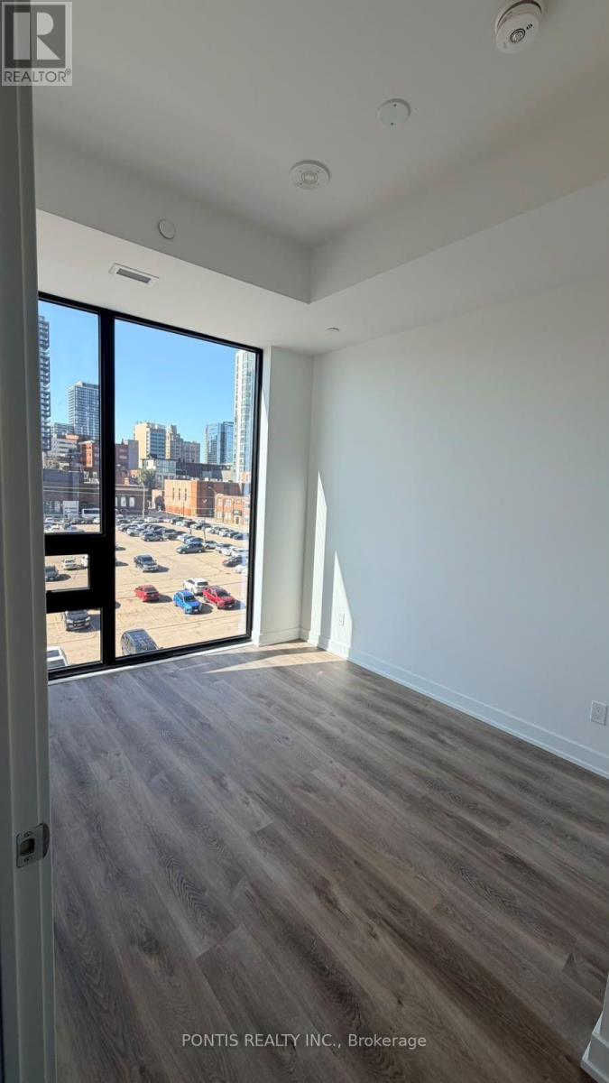 504 - 91 John Street Property Photo 21