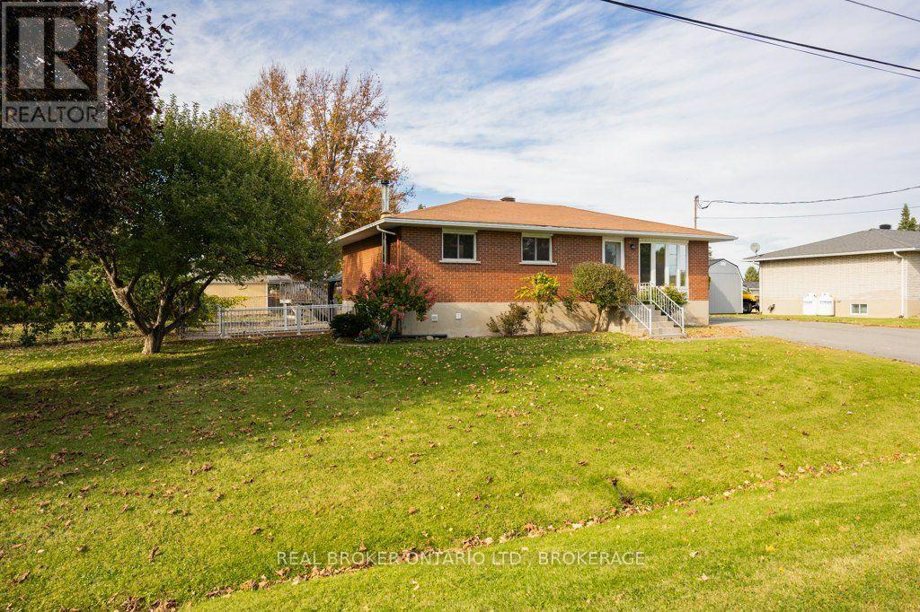 18235 Rene Street Property Photo 10