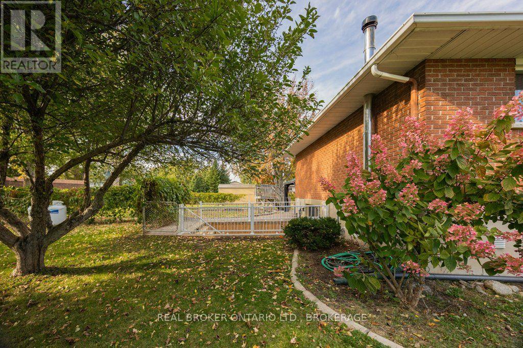 18235 Rene Street Property Photo 11