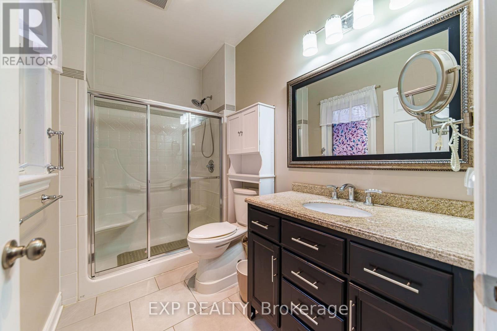 1496 Queensdale Avenue Property Photo 13