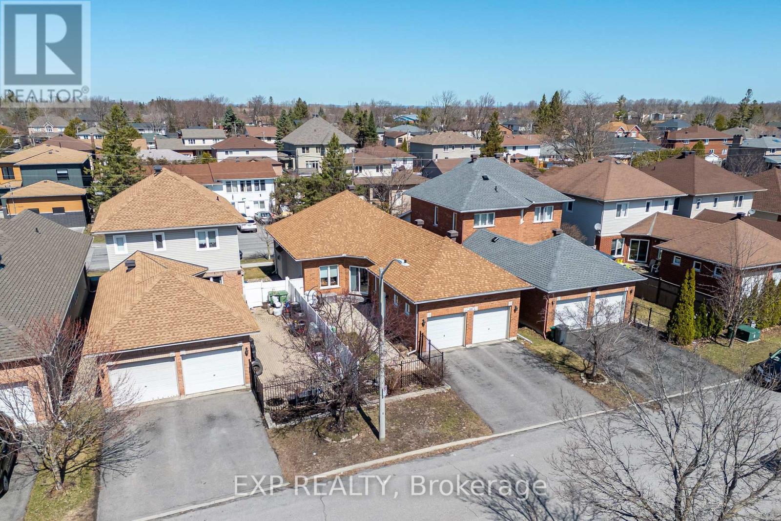 1496 Queensdale Avenue Property Photo 26