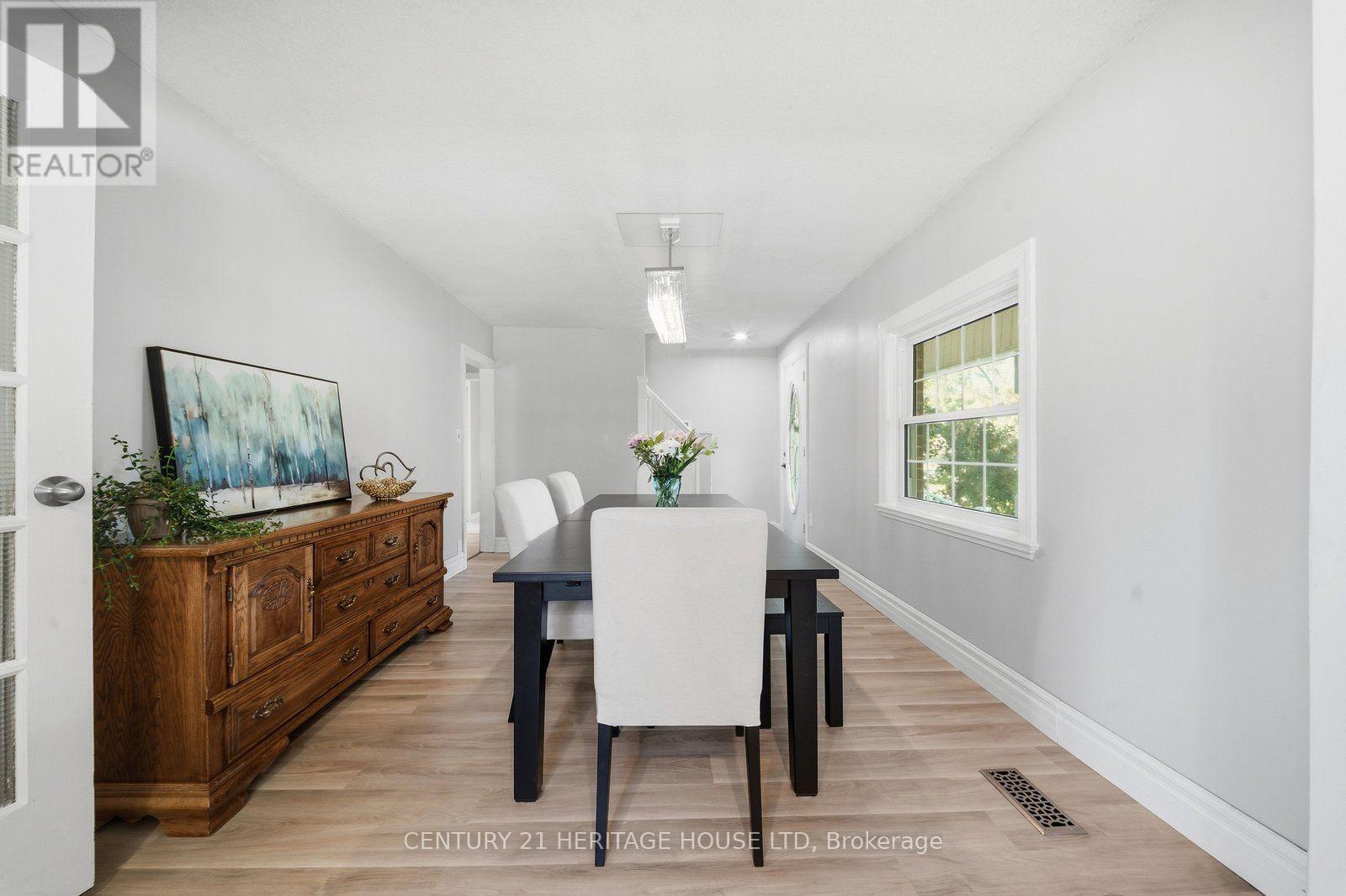 144 St George Street Property Photo 9
