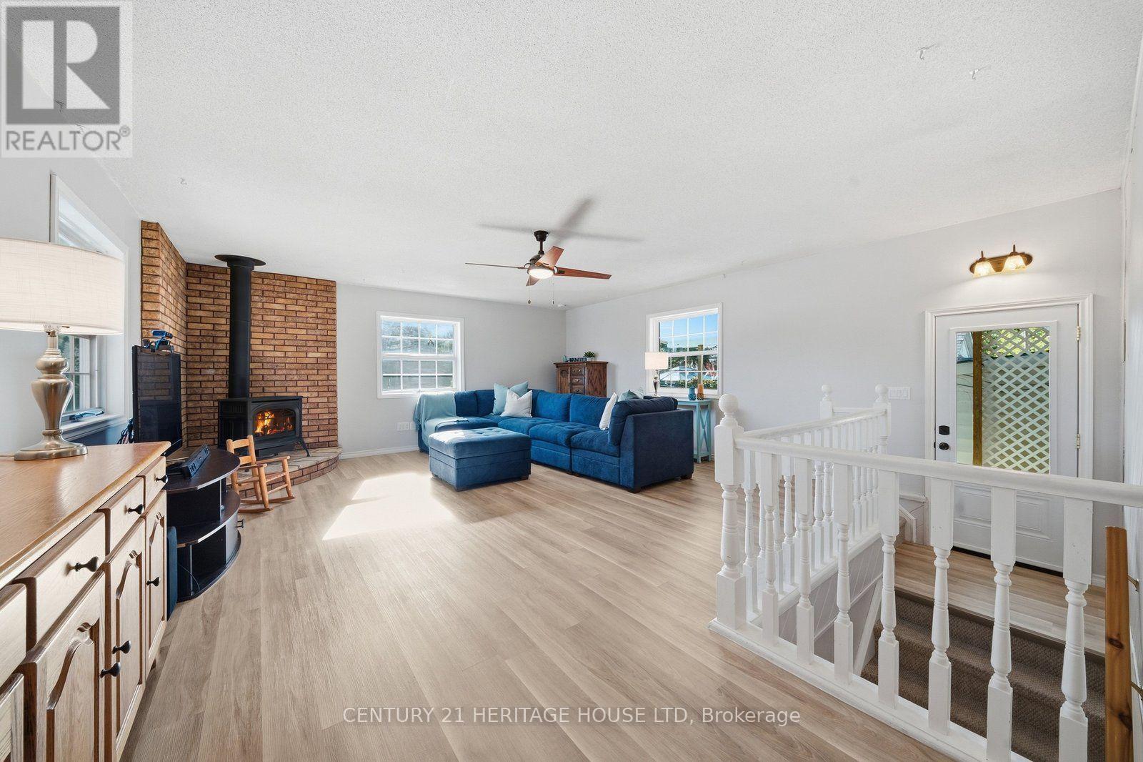 144 St George Street Property Photo 17