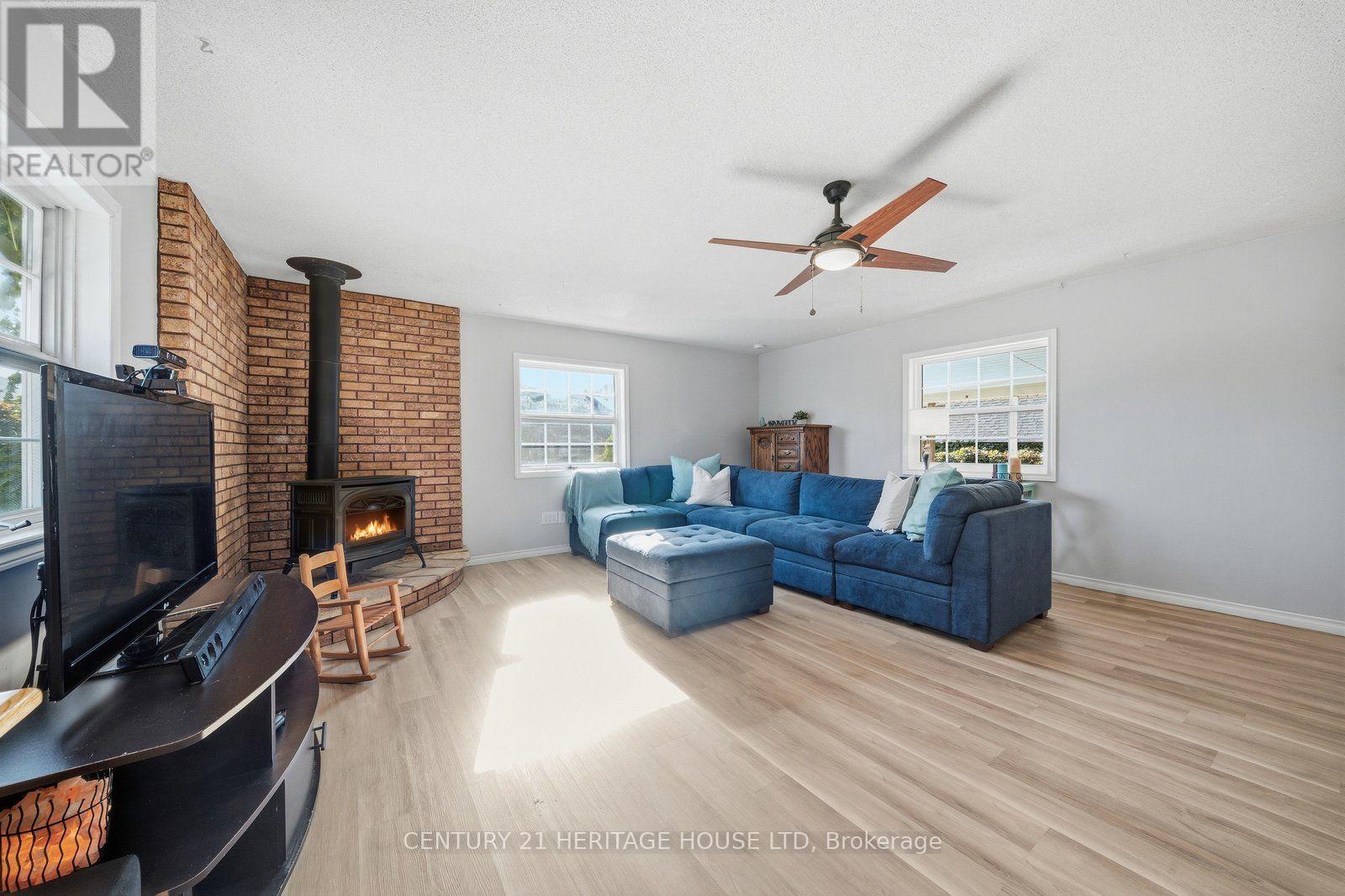 144 St George Street Property Photo 18