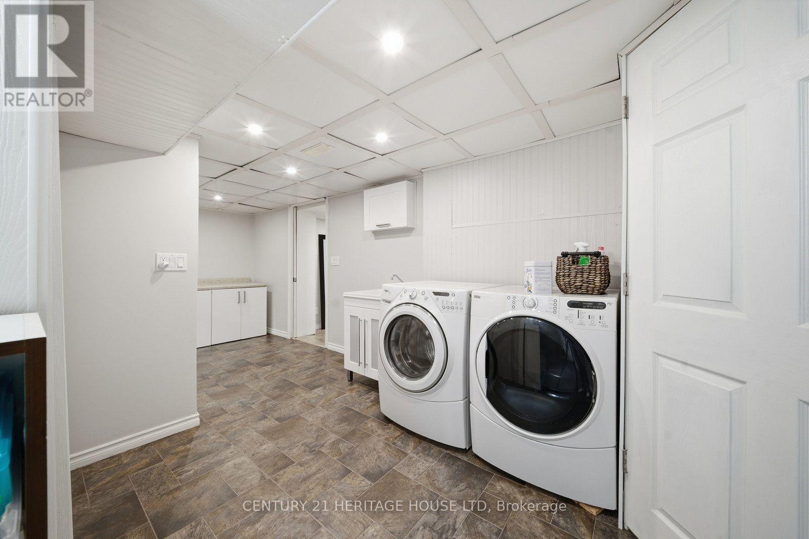 144 St George Street Property Photo 32