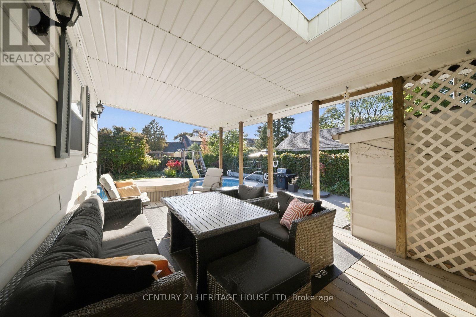 144 St George Street Property Photo 36