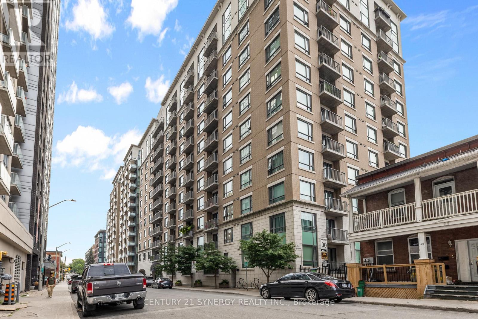 501 - 200 Besserer Street Property Photo 2